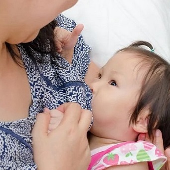 مصرف شیر مادر در کودکی و کاهش احتمال ابتلا به بیماری ام اس در بزرگسالی